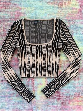 Windsor Black & Beige Patterned Scoop Neck Sweater
